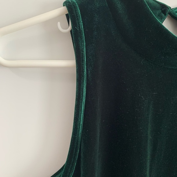 Velvet High Neck Dress - Picture 5 of 5